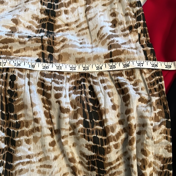 Dress - Picture 10 of 11